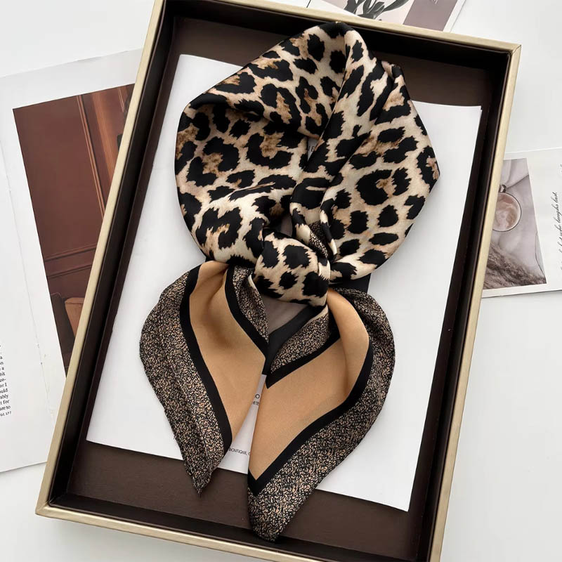 Ascot Neck Scarf - Luxus Leopard Print Weibliche Satin Neck