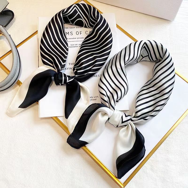 Fashion Square 70 cm schwarz-w – Silk Tie Striped Bewertung und Preis